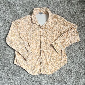 Wishlist Apparel Leopard Print Button Down Shirt size M/L